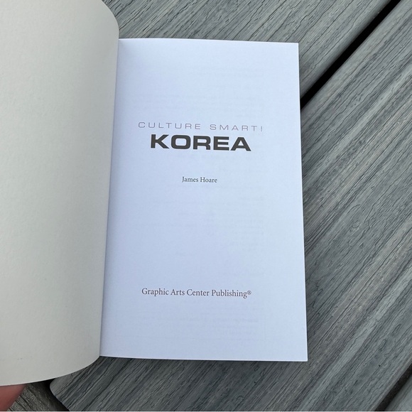 'Korea: A Quick Guide To Customs and Etiquette’ Reference Guide Book - Picture 4 of 8